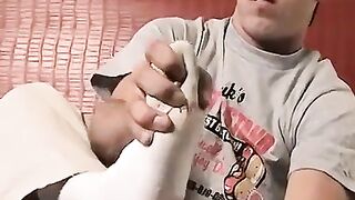 ToesXXX.com - Emo twink's foot sniffing and solo masturbation
