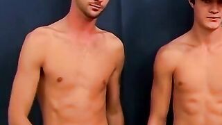Twinks have a bit of butt piracy after trading blowjobs