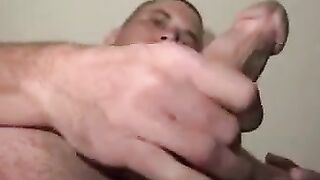 MenWorkinXXX.com - Ugly soldier has solo fun with his fat hairy prick