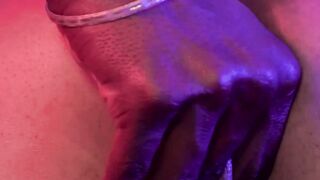 SayUncleNetwork.com - Gay stud Matie takes a wild raw ride on Devin Trez's black mons