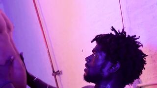 SayUncleNetwork.com - Gay stud Matie takes a wild raw ride on Devin Trez's black mons