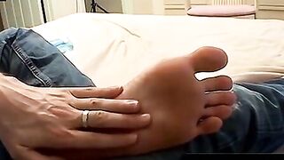 ToesXXX.com - Twinks Billy and Wiley's fleshlight action and foot tease