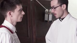FatherXXX.com - Religious guy's forbidden raw fuck with daddy priest is a sinful deli