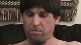 MenWorkinXXX.com - Average looking butt muncher enjoys pocket pool solo