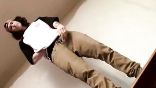 Straight thug Sean Johansen wanking on his big dick