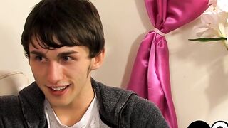 Emo twink Colby London fucking hard after big cock blowjob