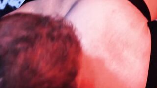 Bodybuilder Davin Strong loves the feeling of fist fucking his two buddies