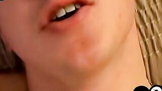 Amateur homemade gay lovers barebacked in bedroom