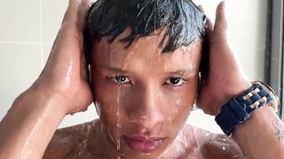 Muscle Latino Boy Fucks Hand of Stranger