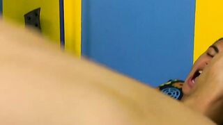 White twink gets the best blowjob from his black friend