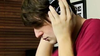 After some electro music this twink just loves to jerk off