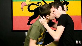 Two young friends fucking intensly after oral session