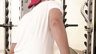 Gym buddies Coach Cox and hot Cameron Basinger get sweaty