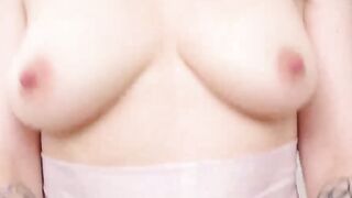 Strokies Lizzie Love in her sizzling debut handjob  69