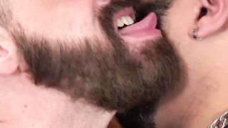 HardcoreBears.com - Brooklyn Bear pounds Steve Sommers' tight hole