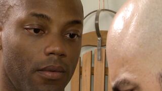 MaleIcons.com - Black dude Osiris Blade bangs my raw ass with huge penis