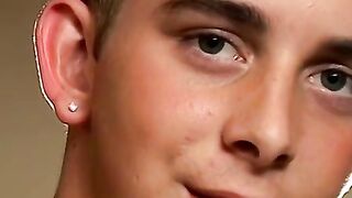 Steamy smoke and suck session with tempting attractive gay