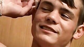Smoking hot action with seductive twink in the house Hoe 2
