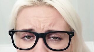 Blonde Daruma Rai uses her tight holes to get a big loan