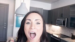 Sultry Alyssia Vera A Thrilling blowjob Experience