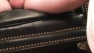 MenWorkinXXX.com - Solo older amateur shows off his cock jerking prowess