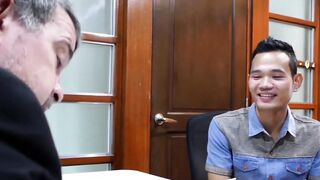 PinoyBoys.com - Job interview turns into bareback sex with a cute Asian twink who lov