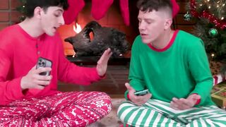 For Christmas Laney Grey and Bailey Blaze get big cum loads as presents from their st