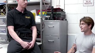 Hung Officer Brody Kayman bangs sassy perp Kyle Michaels