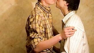 Twink enticed his bud into sucking his cock by smoking. Hoe 2