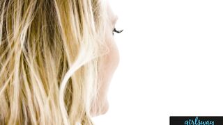 GIRLSWAY Natural And Romantic Love Making With AJ Applegate