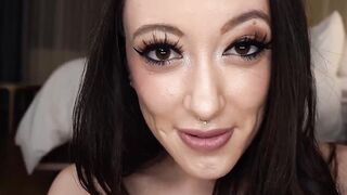 Hot Sage Hunter enjoys her massive cock appetizer