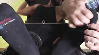 MaleFeetXXX.com - Maui's turn in the tickle chair for an intense and everywhere tickl