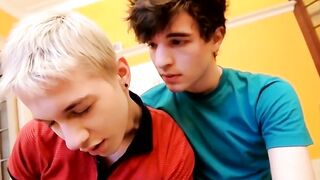 Twink sucks his man off before taking his dick balls deep