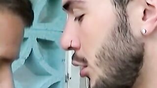 Chainsmoker seduces roommate for some lustful smoking fun