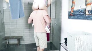 SmallGirlsInPorn.com - Skylar Valentine cleans pussy with Sean Lawless's dick