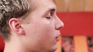 Bareback Seduction Elye Black Takes Down Alex Tanner
