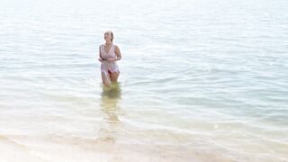 Blonde Bombshell Ann Joys Scorching Beach Burn