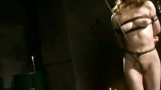 淫靡之夜強姦ВА虐殺房中的奴隷女王