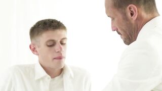 ManUp DigitalHD.com  Buck Wild Ride  A Forbidden Encounter