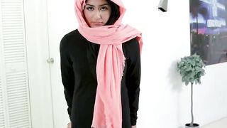 Bare it All Hijabi Heat