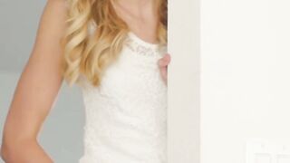 Sultry Seduction Alexa Grace Brings the Heat to Jewel Vegas Red Hot Destination
