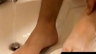 SoleMatesXXX.com Boomer Jacobys ToeTally Naughty Tease