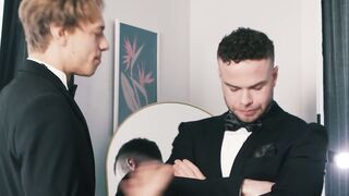 UNLEASHED Broke Straight Grooms Hometruths  Will Best Man Tyler Turn Up the Heat