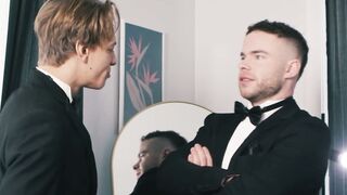 UNLEASHED Broke Straight Grooms Hometruths  Will Best Man Tyler Turn Up the Heat