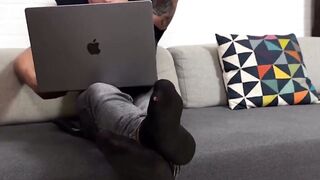 SoleMatesXXX.com  Archer Crofts Seductive Stroll A Foot Fetish Fantasy