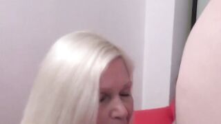 Sizzling MILF Lacey Starr Seduces Me with Her Luscious Curves
