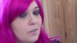 Sizzling MILF Lacey Starr Seduces Me with Her Luscious Curves