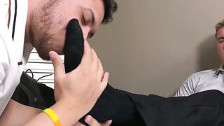 Sole Mates A Loan Worth Kneeing For