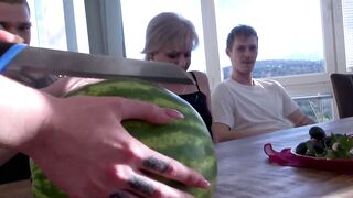 Midday Ménage Bianca M and Vincent Red Bring the Heat