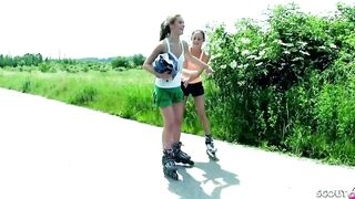 SMALL ROLLERGIRLS FIRST DYKE SEX OUTDOORS AFTER COLLEGE